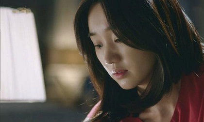 Đợi anh bỏ 1 đời vợ, anh vẫn chẳng chọn tôi mà lại chọn người đàn bà có chồng