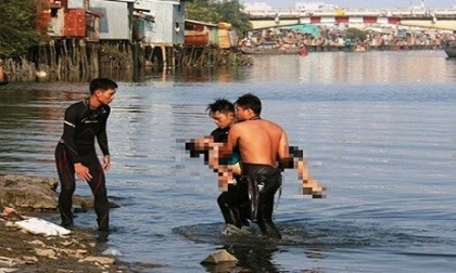 Về quê ăn chạp họ cuối năm, cả 4 người trong gia đình đuối nước thương tâm