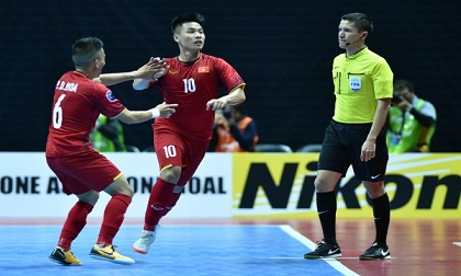 Ngược dòng đẳng cấp, futsal Việt Nam đại chiến Uzbekistan tại tứ kết châu Á