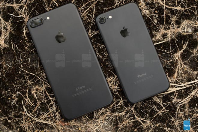 Apple đã bắt đầu bán iPhone 7, iPhone 7 Plus tân trang - 1