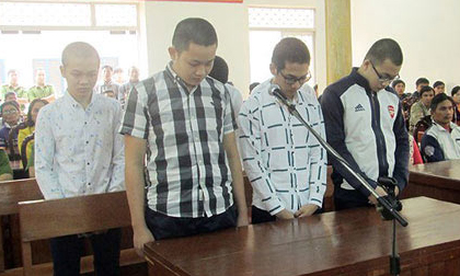 Xâm hại 2 thiếu nữ nhậu say, 6 thanh niên lãnh án