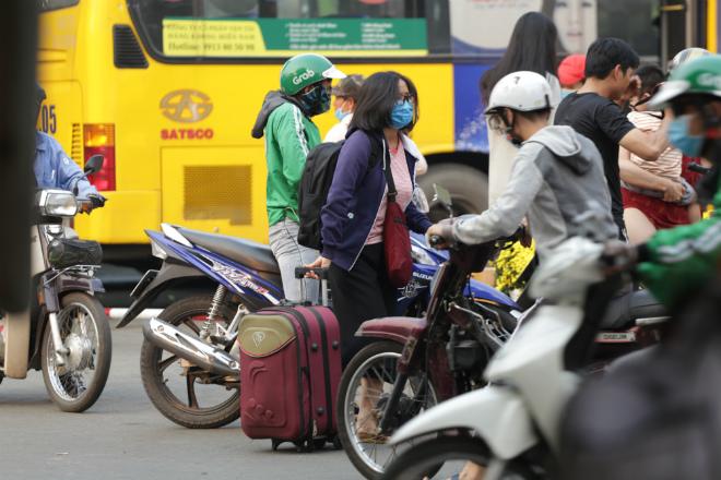 cac nga duong tai tp.hcm bat dau “ket cung” nguoi di chuyen dip can tet - 1