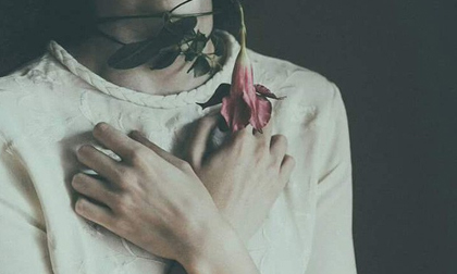 “Bị” người yêu cầu hôn, em chỉ muốn chạy khỏi “hiện trường”