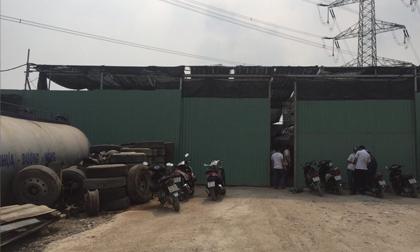 Bắt quả tang đường dây rút ruột xăng dầu cực lớn ở TP.HCM