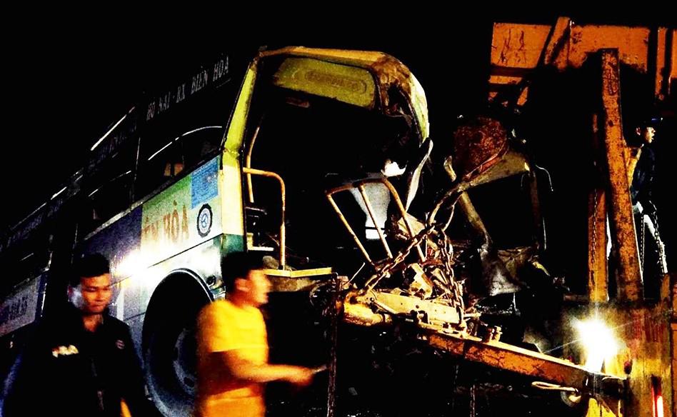 tai nan lien hoan tren quoc lo 20 khien 7 nguoi thuong vong - 1