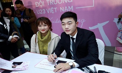 Hốt hoảng với gương mặt 'đắp bột' của đội trưởng U23 VN Xuân Trường