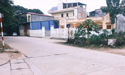 Bố của bé trai 5 tuổi tử vong dưới ao: “Con tôi không bị sát hại như trên mạng đồn đoán, mong mọi người để cháu yên nghỉ”