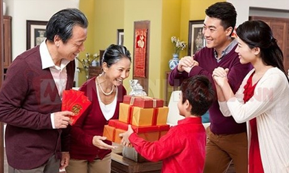 Vợ chồng kiếm 50 triệu/tháng, tiêu Tết chỉ 10 triệu