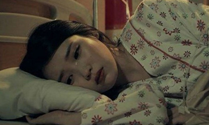 Đắng lòng vợ ngoan bí mật đi thăm chồng dịp Tết