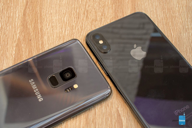 Galaxy S9 đọ dáng cùng iPhone X: Song long tranh bá - 9