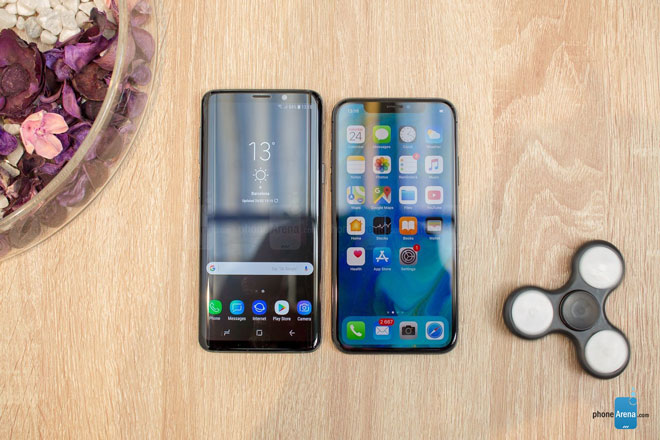 Galaxy S9 đọ dáng cùng iPhone X: Song long tranh bá - 3