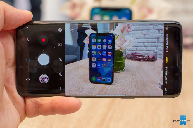 Galaxy S9 đọ dáng cùng iPhone X: Song long tranh bá - 8