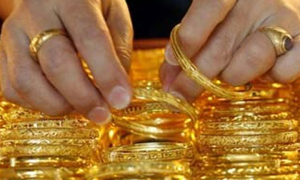 Giá vàng hôm nay 26/2: Tăng ngược chiều vàng thế giới