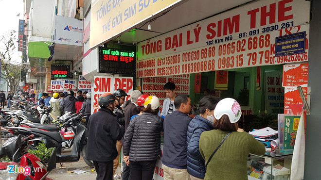 Ngày cuối khuyến mại 50%: Dân tình chi đến hàng trăm triệu để nạp thẻ