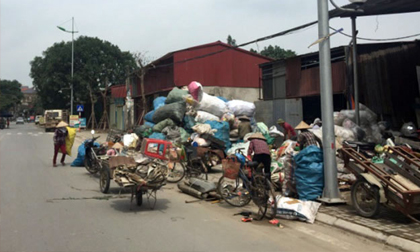 Trở lại “làng tỷ phú đồng nát” sau vụ nổ đầu đạn kinh hoàng cách đây 2 tháng