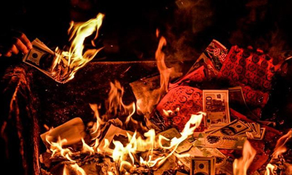 Việt Nam đang chi 16 tỷ đồng vào đốt vàng mã, gấp 8 lần tiền sách truyện cho trẻ em