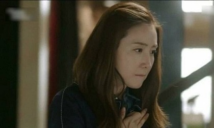 Đến nhà bạn trai chơi, run rẩy biết được sự thật động trời về mẹ chồng tương lai qua lời mấy bác hàng xóm