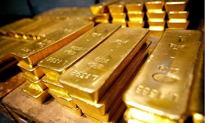 Giá vàng hôm nay 6/3: USD giảm sốc, vàng leo cao