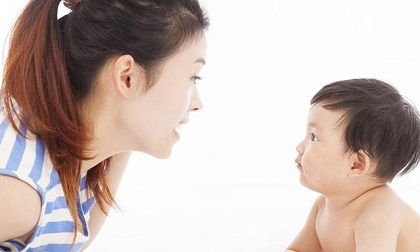 Tuyệt chiêu dạy trẻ sơ sinh nhanh biết nói, khiến cả nhà tự hào