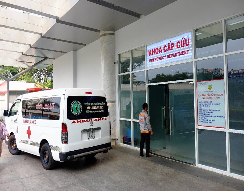 Đau lòng: Bé 8 tuổi tử vong sau khi đuối nước ở hồ bơi - 1