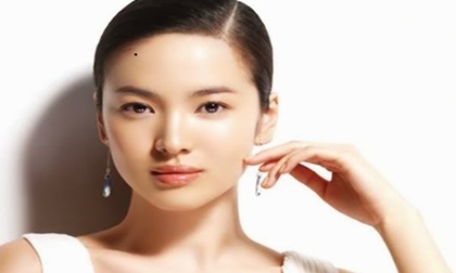 Có 2/6 nốt ruồi này, phụ nữ chỉ định phú quý trọn đời, có muốn nghèo khổ cũng không được