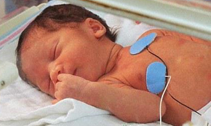 Chuyên gia Mỹ cảnh báo rủi ro chết người khi sinh con tại nhà theo phương pháp 'thuận tự nhiên'