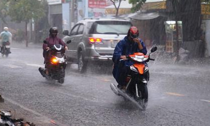 Tin mới thời tiết 15/3: Hà Nội có sương mù vào buổi sáng, TP.HCM chuyển mưa rào và dông lốc