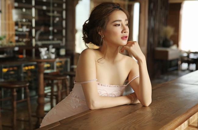 Điểm mặt mỹ nhân Việt vướng tai tiếng vì “sa vào lưới tình” của Trường Giang hình ảnh 9 diem mat my nhan viet vuong tai tieng vi “sa vao luoi tinh” cua truong giang hinh anh 9