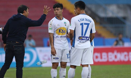 HLV Park Hang Seo: Xem V-League, âu lo U23 Việt Nam...