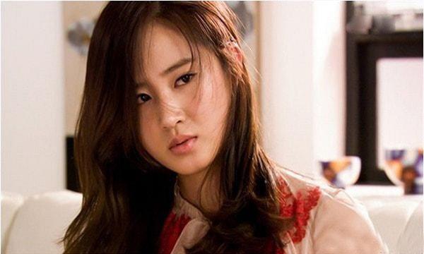bi mat dong troi dang sau viec ca gia dinh chong cam con dau mang bau - 3
