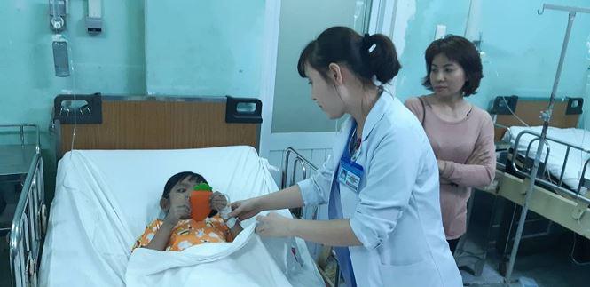 3rd party ad content nan nhan vu chay chung cu: 'tinh day moi biet minh da mat vo, con 1 tuoi va me vo