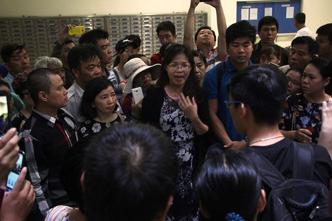 Cư dân chung cư Carina ký đơn tố chủ đầu tư - Ảnh 2.