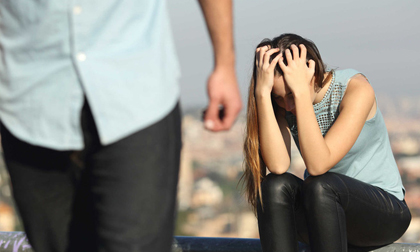 Tôi dẫn bạn thân về nhà sống, vô tình tạo điều kiện cho chồng và cô ấy “lên giường” với nhau