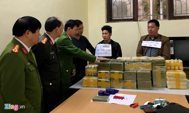 Cuoc phuc kich xe hop cho lo ma tuy 2,2 trieu USD hinh anh 2