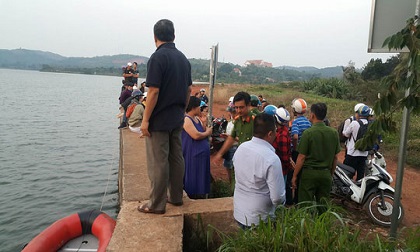 Phát hiện thi thể đôi nam nữ ôm nhau dưới lòng hồ