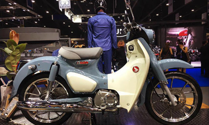 2018 Honda Super Cub C125 giá 65 triệu đồng, đắt ngang SH