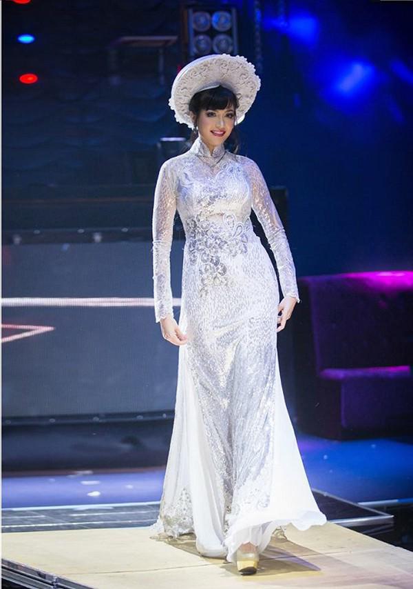 nguyen thien nga - hoa hau viet nam bi 
