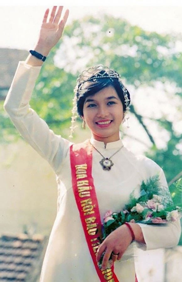 Hoa hậu Bùi Bích Phương