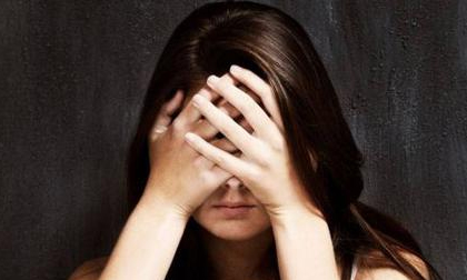 Hành xử của nhà chồng khiến nàng dâu chết lặng