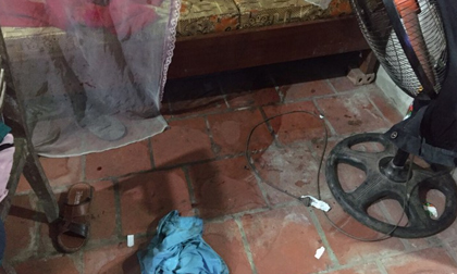 Vụ bố vung dao đòi chặt đầu con gái: Nghi phạm từng đánh vợ, bắt con nhịn ăn