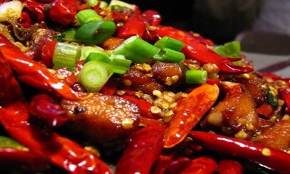 8 loại thực phẩm phụ nữ ngoài 30 tuổi nên tránh xa