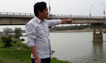 Lời kể của chàng trai dũng cảm nhảy cầu cứu cô gái tự tử