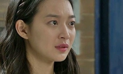Theo dõi chồng ngoại tình, vợ sốc nặng khi định vị thấy chồng đến... căn nhà đó