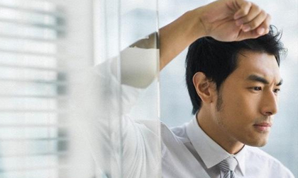 Làm nghề lái xe tối ngày bị vợ nghi ngờ, ai ngờ có ngày tôi bị cắm sừng đau đớn