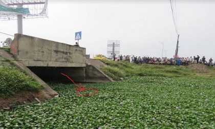 Phát hiện thi thể người đàn ông đang phân hủy dưới cống nước