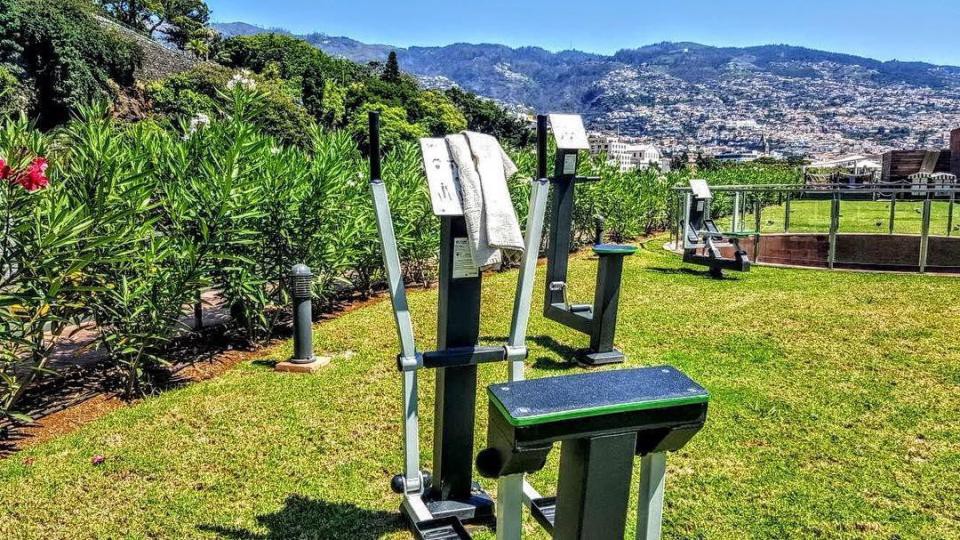 Ronaldo: Hành trình lột xác từ bộ xương di động đến body cực phẩm - Ảnh 9.