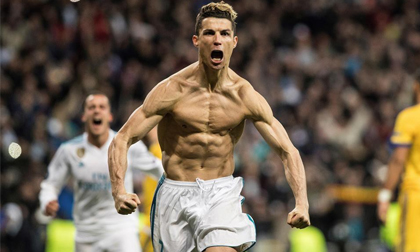 Ronaldo: Hành trình lột xác từ bộ xương di động đến body cực phẩm