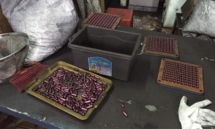 Yêu cầu tạm dừng tiêu hủy thuốc trị ung thư từ than tre