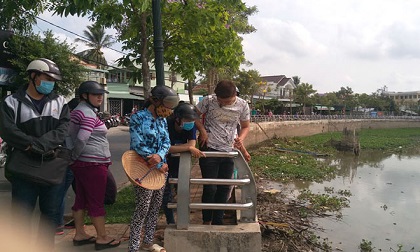 Phát hiện thi thể phụ nữ trên rạch Cái Khế