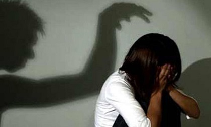 Hà Nội: Thầy giáo bị tạm giữ vì nghi án dâm ô với 9 học sinh tiểu học